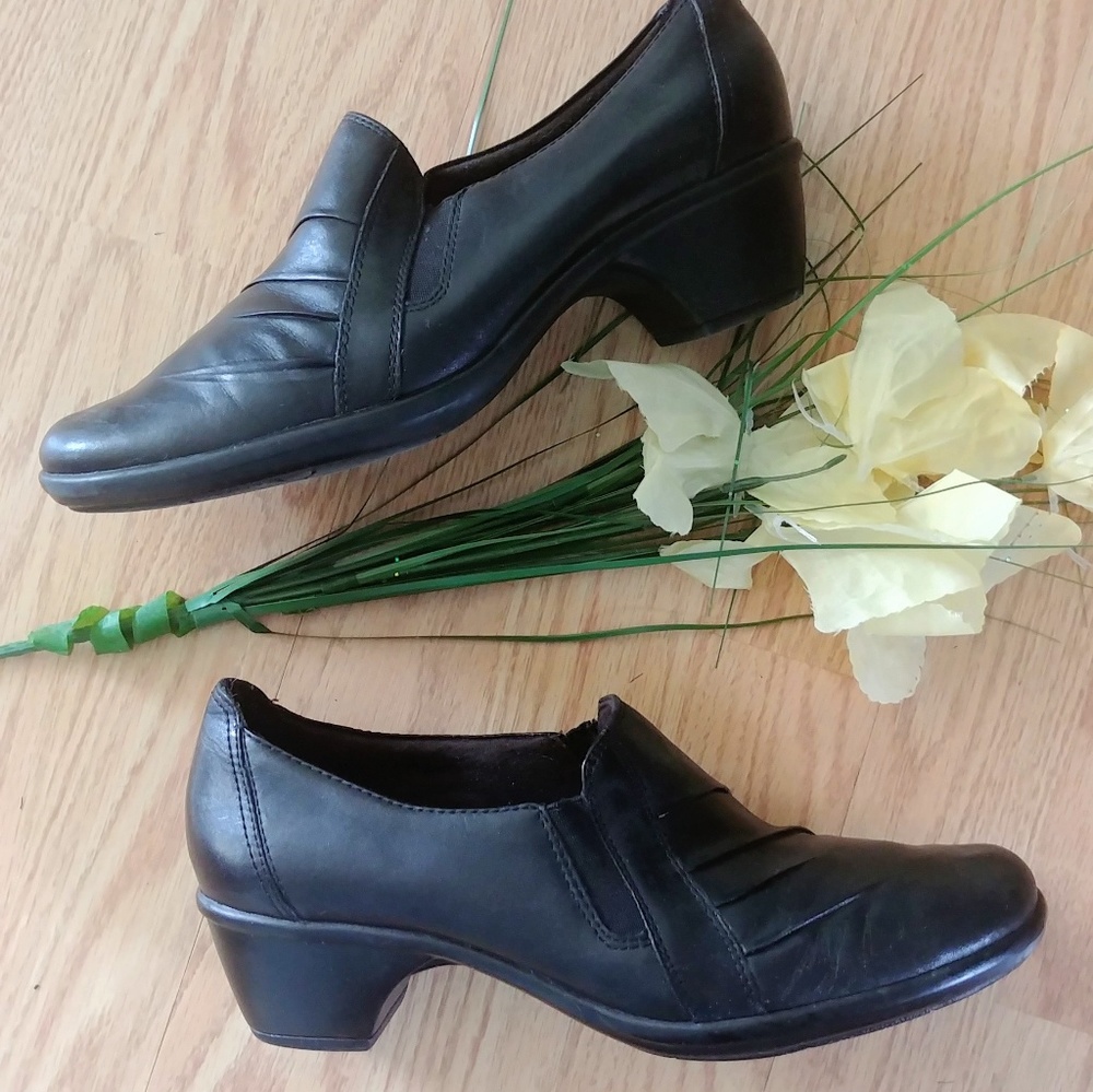 Clark's Black Leather Shoes